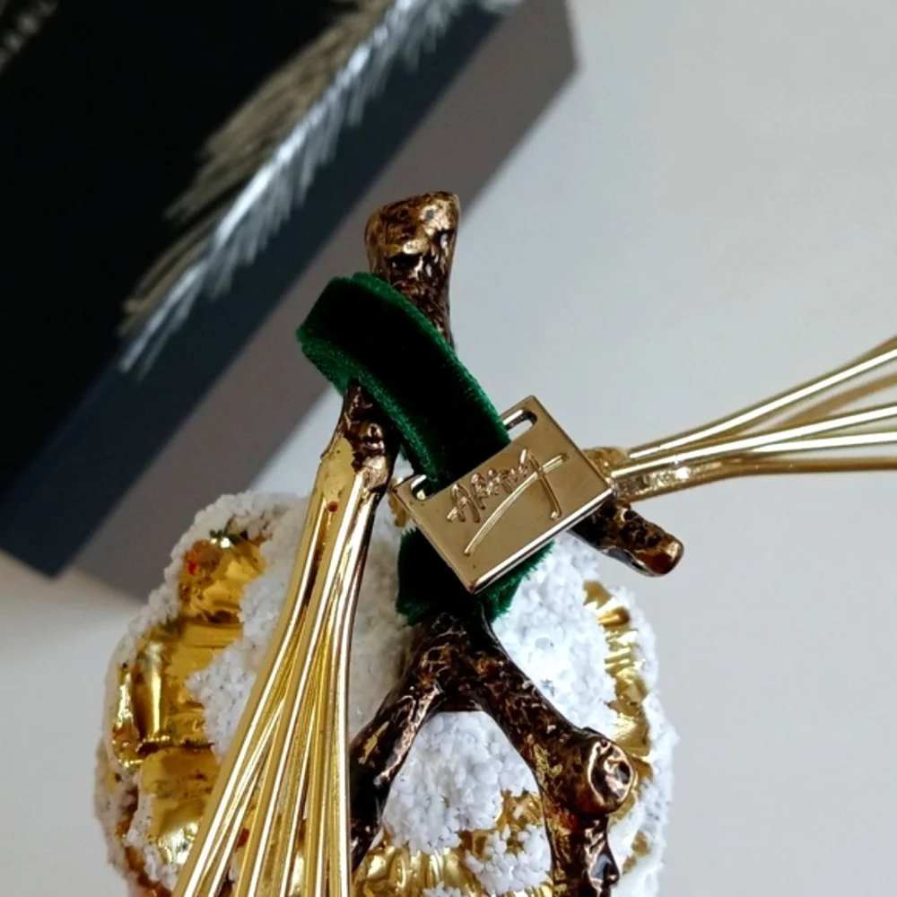 NIB Michael Aram Pine Cone Snowy Ornament With Green Velvet Ribbon - Picture 11 of 15